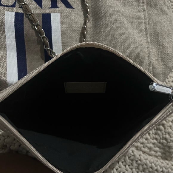 New!!  Lily&Bean Tote bag and matching brand new makeup bag.Monogrammed with LNR - Picture 4 of 9